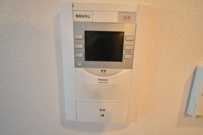 【セキュリティ】 | プレサンス大阪天満リバーシア | モニター付きインターホンです