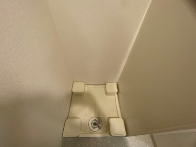 【設備】 | プレサンス大阪天満リバーシア | 洗濯機置き場です