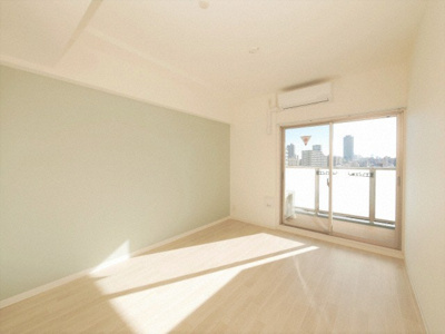 【洋室】 | エグゼ天神橋 | 明るい洋室です