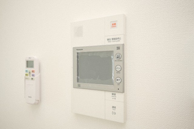 【セキュリティ】 | 大阪難波Noah | モニター付きインターホンです