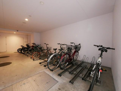 【その他共用部分】 | レオンコンフォート難波サウスゲート | 駐輪場です