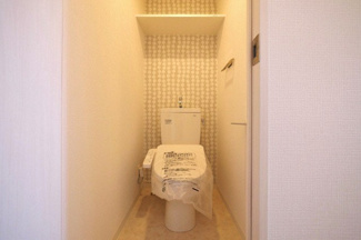 【トイレ】 | エスリード大阪ザ・ルクス | 清潔感のあるトイレです