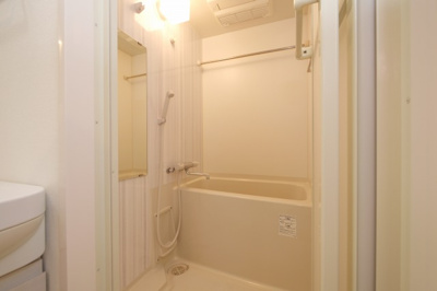 【浴室】 | S-RESIDENCE新大阪WEST | ゆったり過ごせるお風呂です