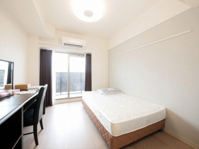 【洋室】 | プレサンス新大阪イオリア | コンパクトで使いやすい洋室です