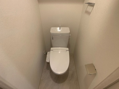 【トイレ】 | プレサンスOSAKA三国ネオス | 落ち着いたトイレです