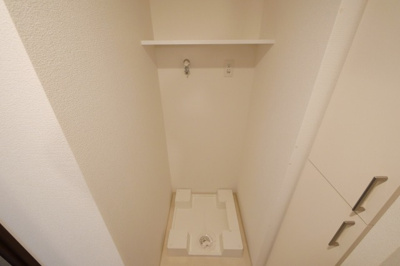 【設備】 | スプランディッドⅦ | 洗濯機置き場です