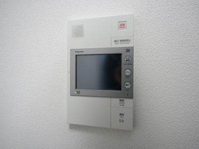 【セキュリティ】 | プレサンス堺筋本町エグゼブラン | モニター付きインターホンです