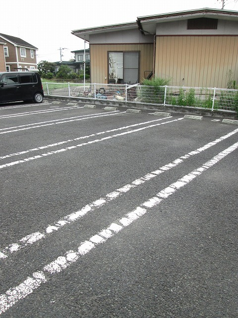 アンソレイエの駐車場|駐車場