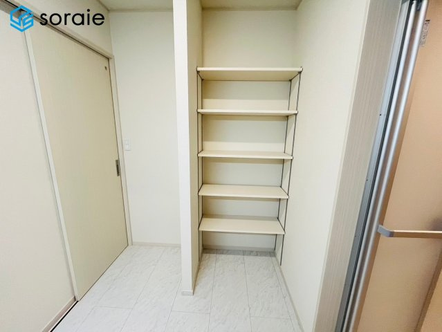 川越市南大塚４丁目　いろどりアイタウンの収納