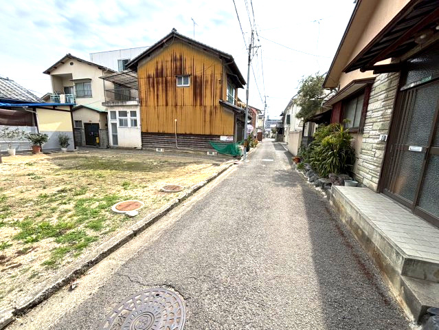 祇園に住まう。私の自由な土地の前面道路含む現地写真|前面道路含む現地写真です