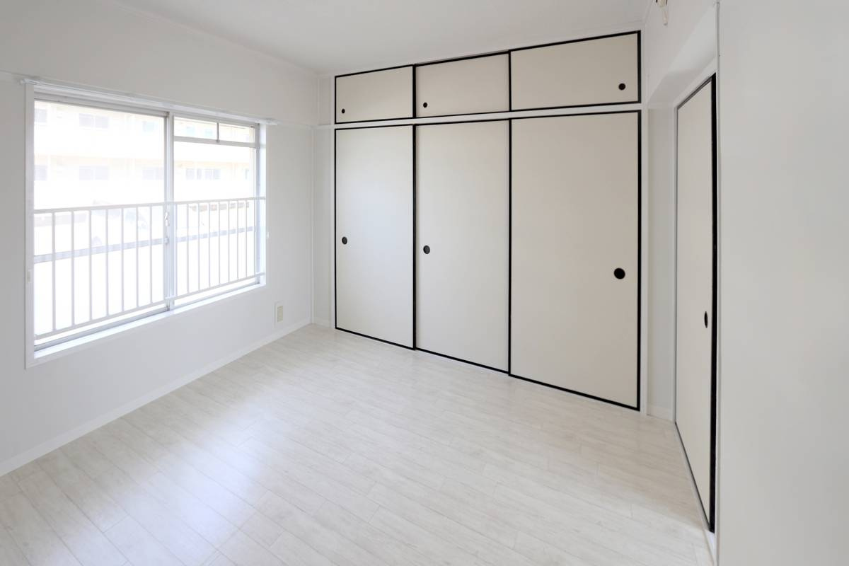 ビレッジハウス佐賀【キャッシュバック対象】の内装|明るい色調の室内です