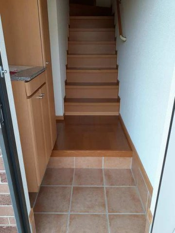 エルミタージュ弐番館の玄関