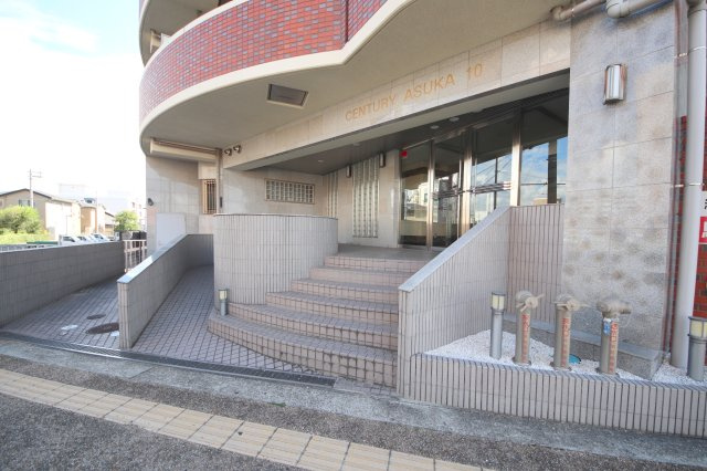 センチュリーアスカXのエントランス