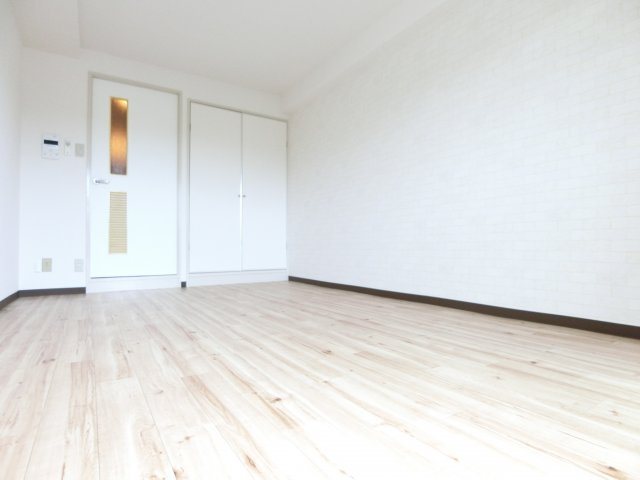 スクエアメゾン阪南の寝室|同物件別部屋イメージ