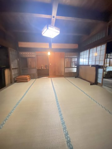 【和室】 | 玉名市滑石 | ☆和室☆梁や襖に味わいがあります☆