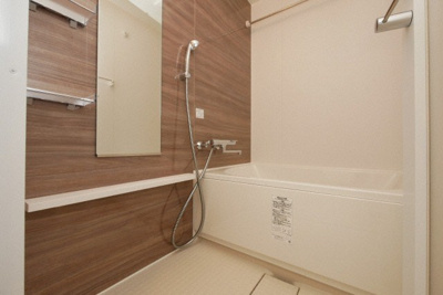 【浴室】 | リヴェント難波サウス | コンパクトで使いやすいお風呂です