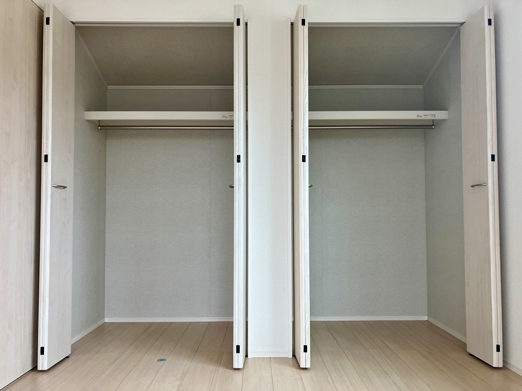 谷原戸建の収納