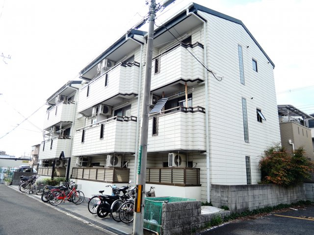 池上マンションの外観