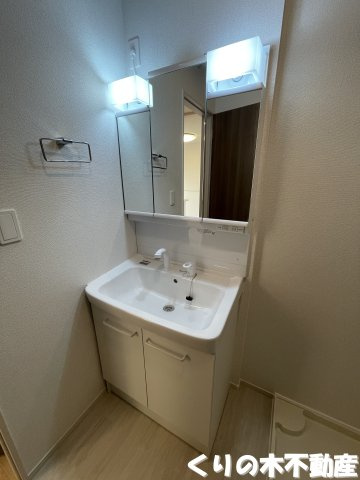 【洗面所】 | シャルマン　今治 | コンパクトで使いやすい洗面所