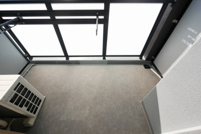 【バルコニー】 | プレサンス大国町ラヴェニール | 陽当たり良好なバルコニーです