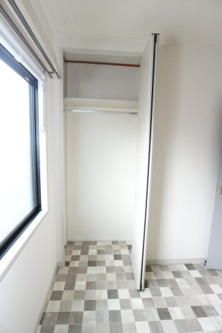 熊本市東区錦ケ丘のアパートの収納|たっぷりとした収納スペースです