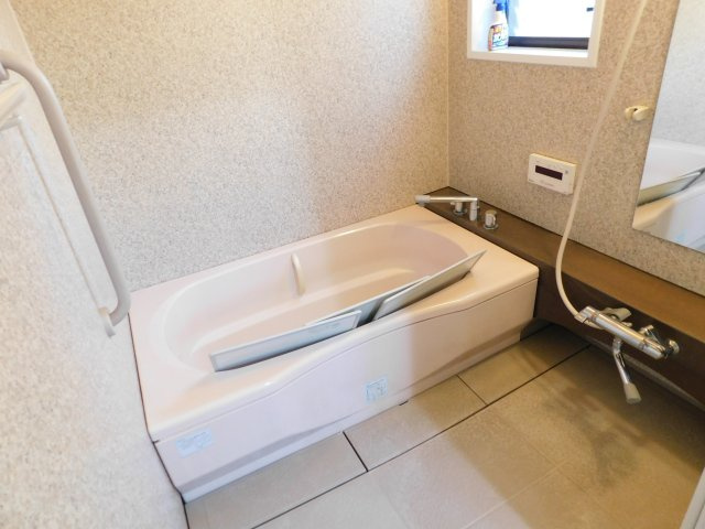 海部郡大治町大字西條字北屋敷の中古一戸建の浴室|◇風呂◇　浴室換気乾燥機付き