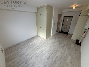 CRASIS苦楽園プラザの居間