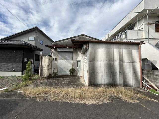 倉庫　中川原3丁目のその他