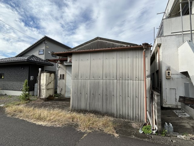 倉庫　中川原3丁目の外観