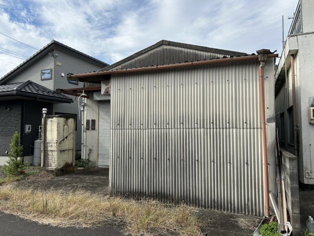 倉庫　中川原3丁目の外観