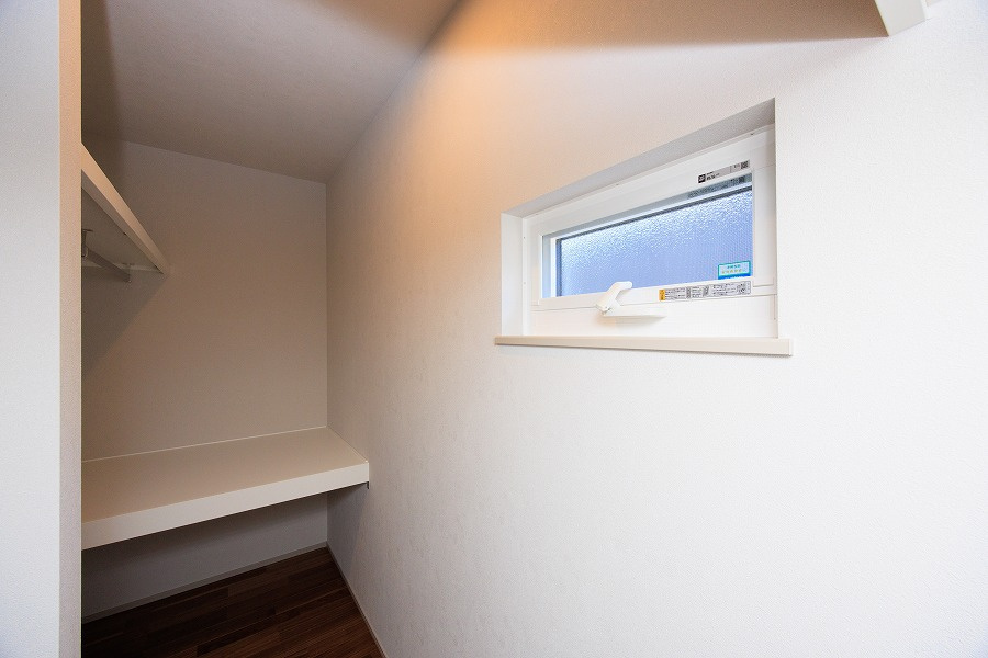 アーキデイズ　遠賀郡水巻町吉田東５丁目の収納