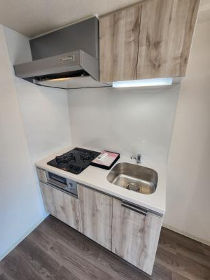 プレサンス京都室町通紫水のキッチン