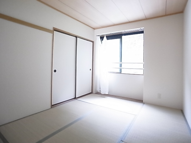 神戸市兵庫区平野町字天王谷東服山のアパートのその他