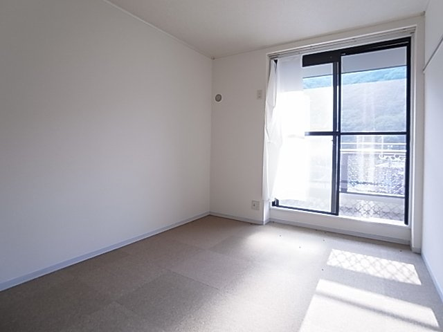 神戸市兵庫区平野町字天王谷東服山のアパートのその他