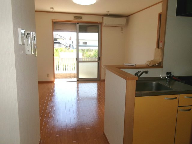 コンフォート小山Bの居間・リビング