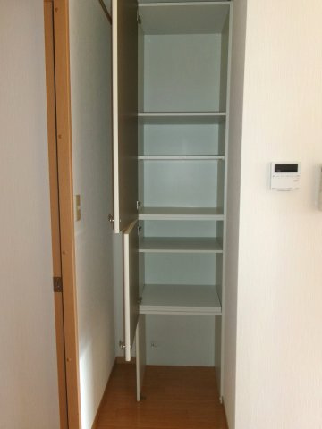 コンフォート小山Bの収納