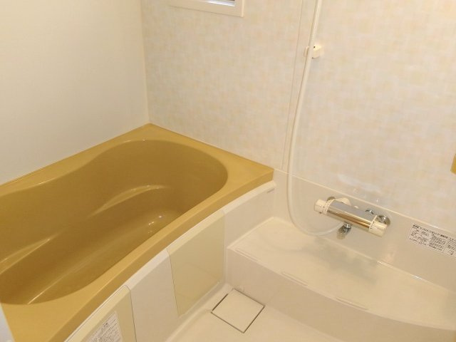 コンフォート小山Bの浴室