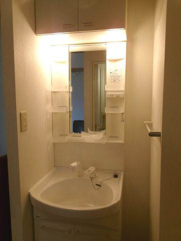 コンフォート小山Bの洗面所