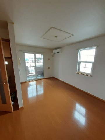 エルフィンの居間・リビング|内装も気になるポイント