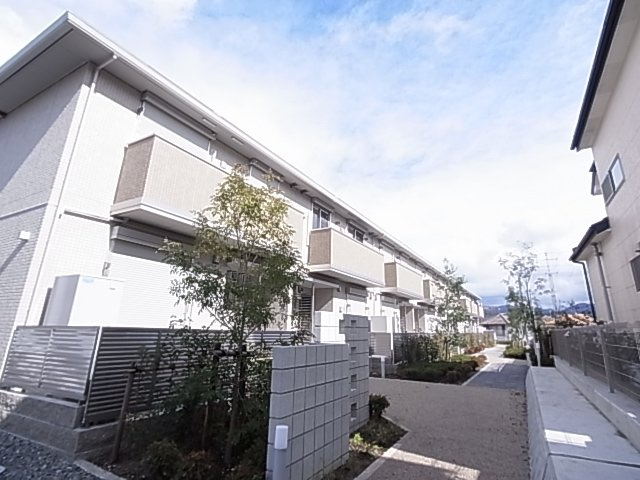 神戸市北区鈴蘭台西町４丁目のアパートの外観