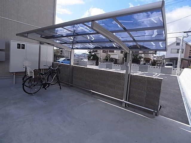 神戸市北区鈴蘭台西町４丁目のアパート