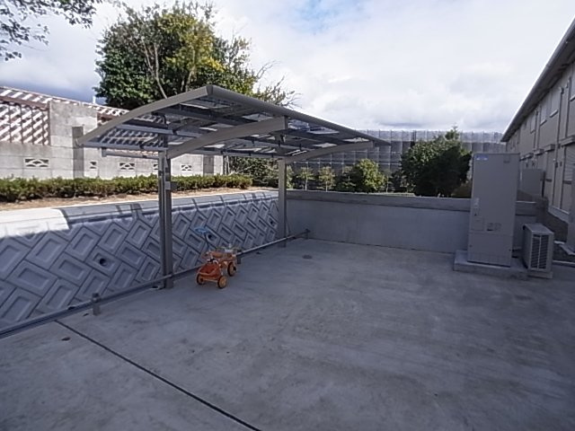 神戸市北区鈴蘭台西町４丁目のアパート