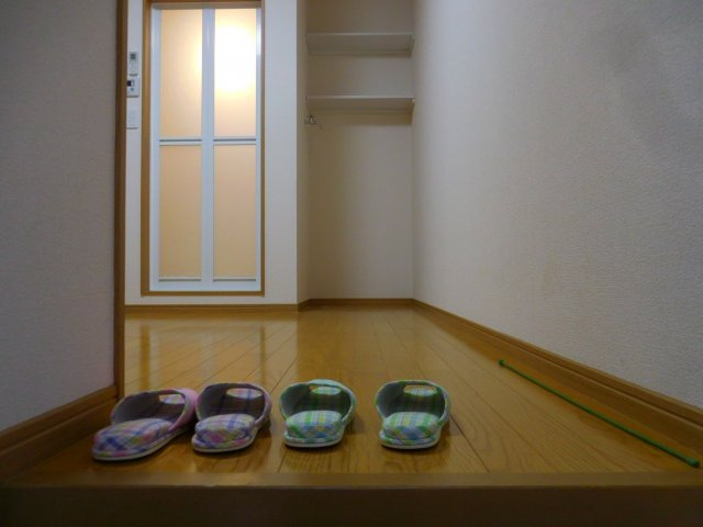 和泉ハイツの玄関