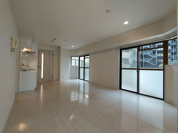 ツイン・コートの展望|他部屋参考写真