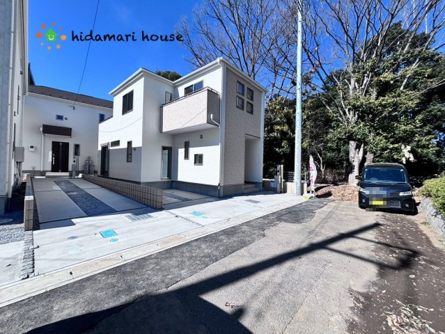 蓮田市上　２期　新築一戸建て　グラファーレ　02の前面道路含む現地写真