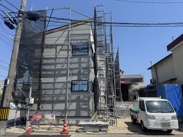 高知市大津乙の外観|建物西側。建築中です。（2025年4月26日撮影）