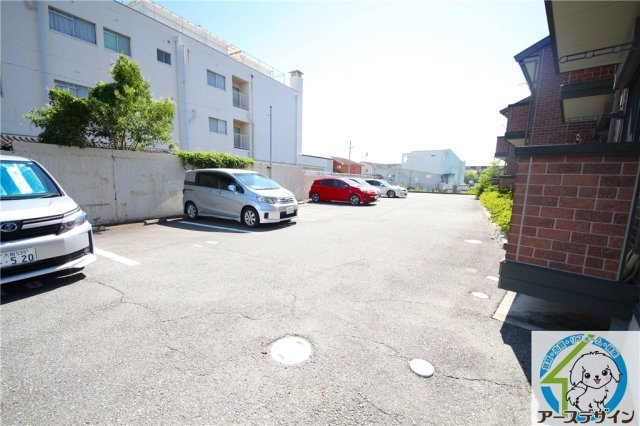フローラ山の下の駐車場
