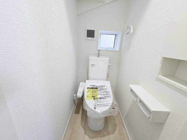 クレイドルガーデン八戸市南類家　第3　2号棟のトイレ