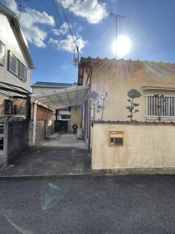 和歌山市栄谷・中古戸建・54635の駐車場