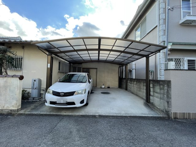 和歌山市栄谷・中古戸建・54635の駐車場